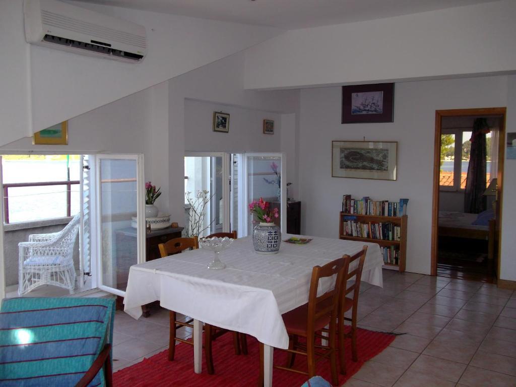 Soline Accommodation Lumbarda Habitación foto